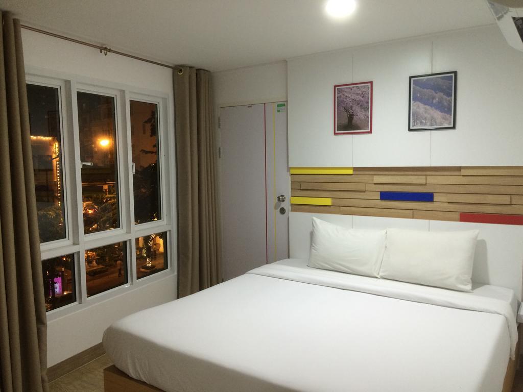 For You Residence Bangkok Dış mekan fotoğraf